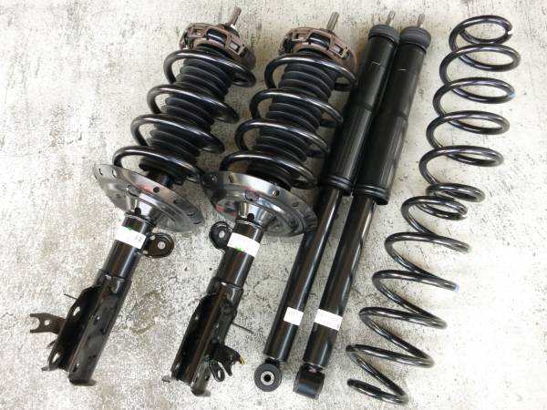 パーツ hondaエディクスBE3純正サスペンション一式