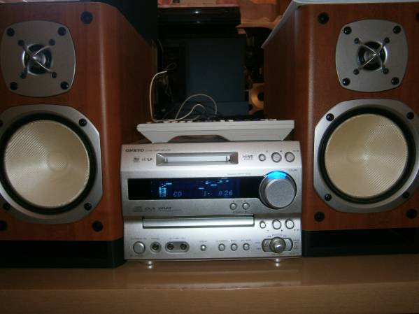 ONKYO MD/CDチューナーアンプシステム X-N80E4 Hi-MD対応FR-N7TX(MD 
