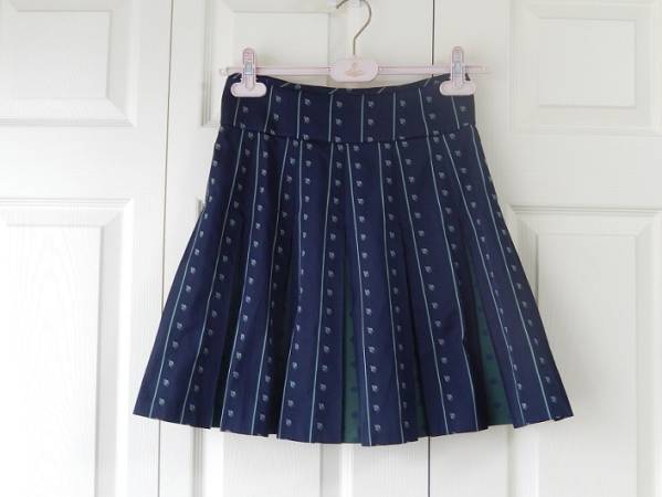 ジェーンマープル　レジメン　ミニスカート