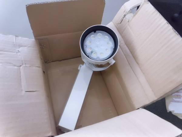 ＥＮＤＯ ＥＲＳ３３２４Ｗ ＬＥＤスポットライト　ダクトレール