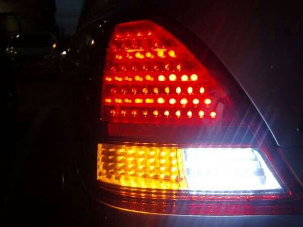 RB1/2オデッセイ!!フルLEDテールレンズ純正加工!!美品!!
