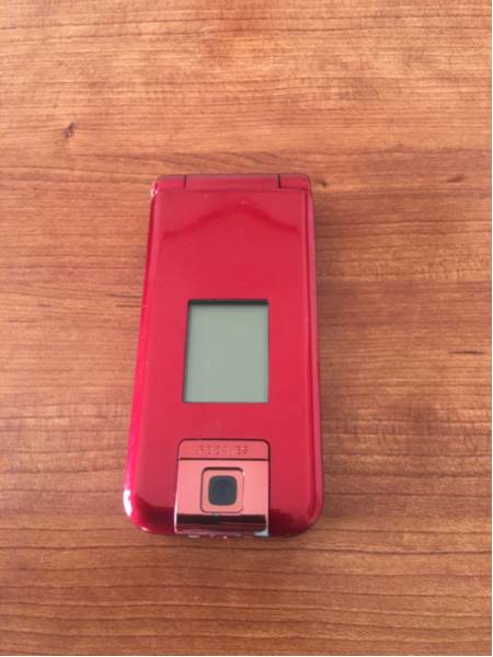 docomo らくらくホンV F884iES レッド