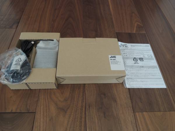 ☆ビクター JVC 3Dシンクロエミッター＋3Dメガネ2個 ☆ビクター