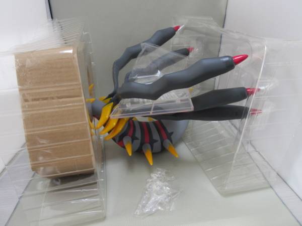 ★ポケモンセンター★ギラティナ　オリジンフォルムフィギュア賞