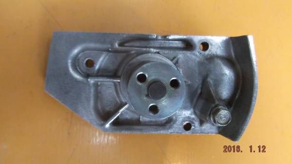 ホンダEAエンジン360　ウオーターポンプ。中古品