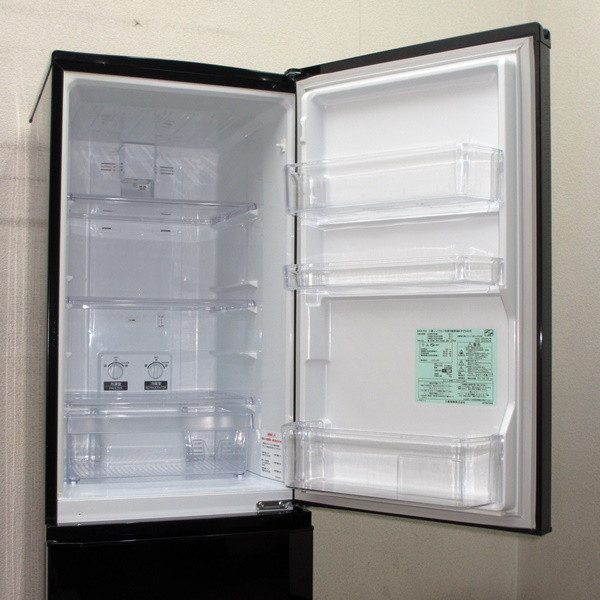 三菱☆ラウンドカットデザイン採用☆168L冷蔵庫ブラック(5R93721 100