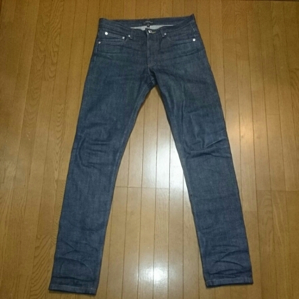 ☆美品A.P.C. petit new standardプチニュースタンダードW28☆