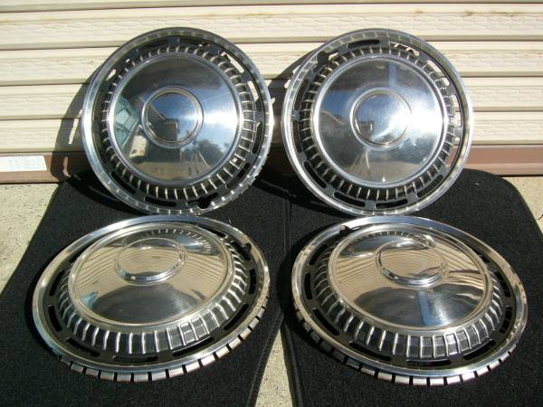 ★希少!! TOYOTA コロナ 12インチ ホイールキャップ 当時物!!★