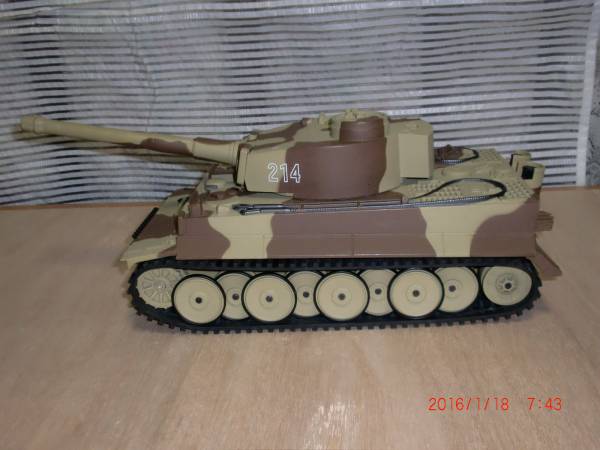 戦車プラモデル タイガー i トイザらス ラジコン 戦車 タミヤ 1 35