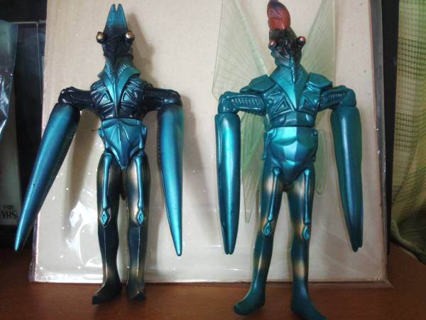 怪獣ソフビ ウルトラマン パワードバルタン サイコバルタン パワード