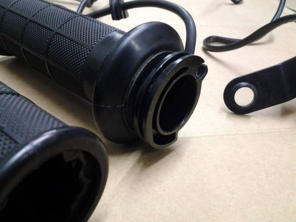 現行アドレスV125S リミテッド グリップヒーター 流用にも？