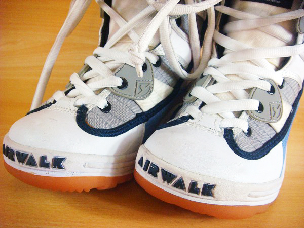 q255◇【AIR WALK】エアウォーク スノボーブーツ 23.0cm ソフト