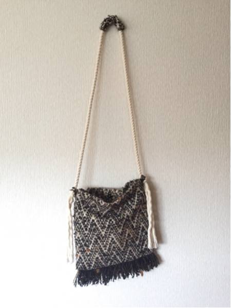 ohta オオタ アンゴラウールポシェット ショルダーバッグ