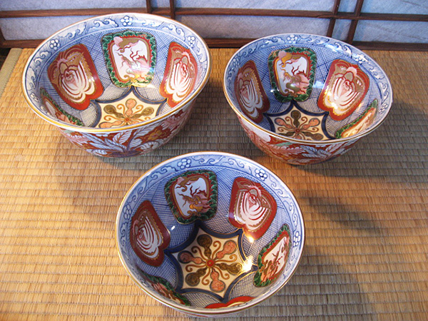 和》 九谷焼 三重ね 色絵金彩窓絵龍紋鉢 完品 共箱 xvpbvx 【公式通販】