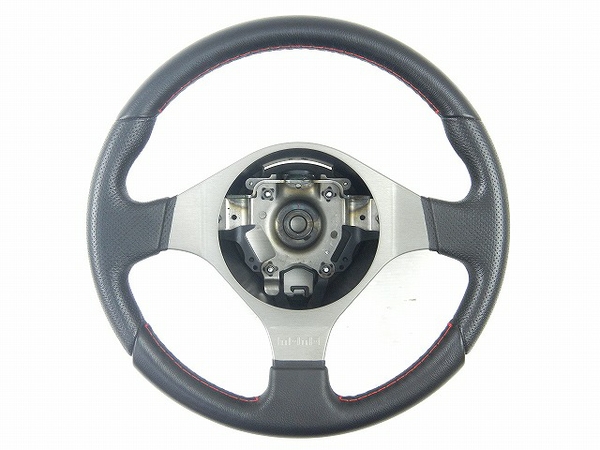 良好 momoスポーツステアリング SRSエアバッグ付 O1700648 momo