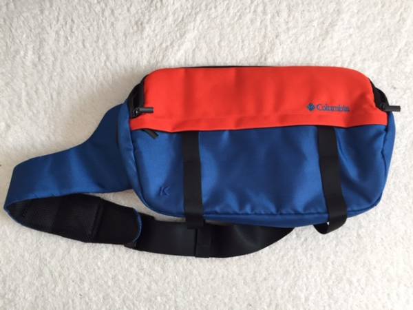 columbia×pentaxコラボアクティブカメラバッグ未使用☆