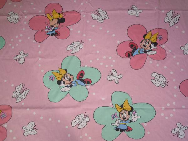 大人気！ ミニーちゃん ちょうちょ×花柄 フラットシーツ！
