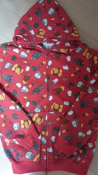 激安スタートL！APE ×KAWS マイロジップパーカー赤