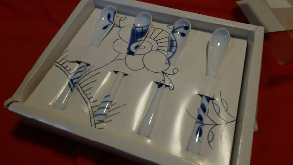 ロイヤルコペンハーゲンの陶器のスプーン