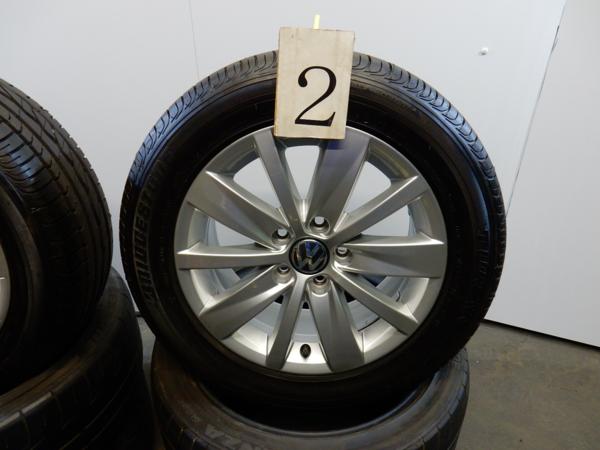 VW フォルクスワーゲン 純正 215/55ZR16 BRIDGESTONE