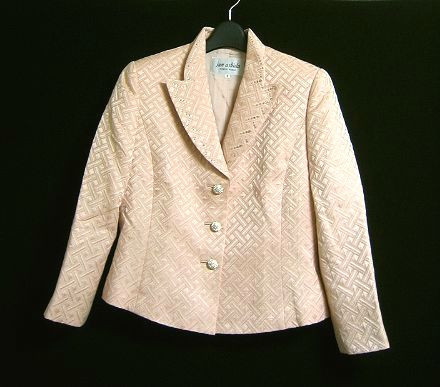 jun ashida ジュンアシダ 装飾ボタンラインストーンジャケット