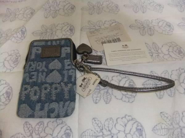 激安即決コーチ ポピー デニムワード ブロックグラムpoppyポーチ
