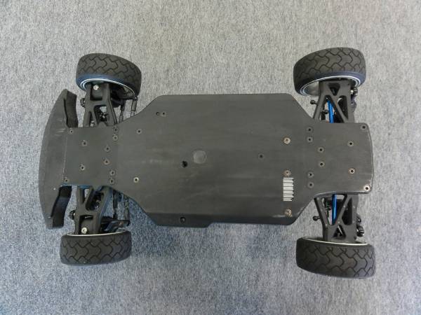 ヨコモ RFコンセプト 4WD仕様 美品 Mシャーシ ドリパケ ミニ Machineの