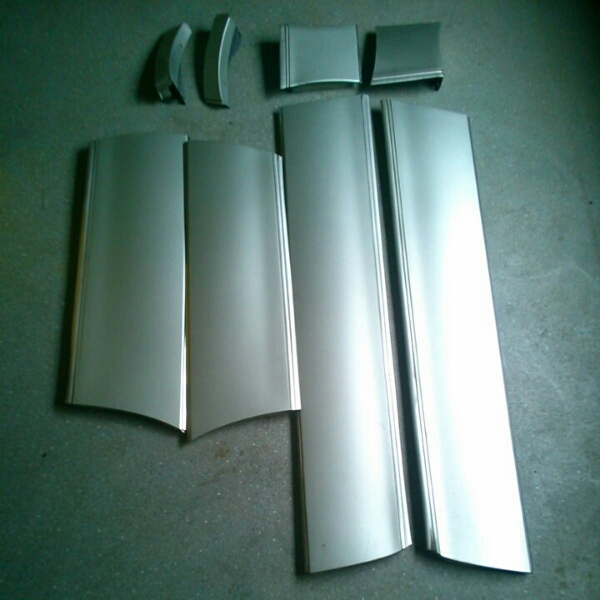 JZS16アリストドアパネル　アンダーパネル 1CO 中古