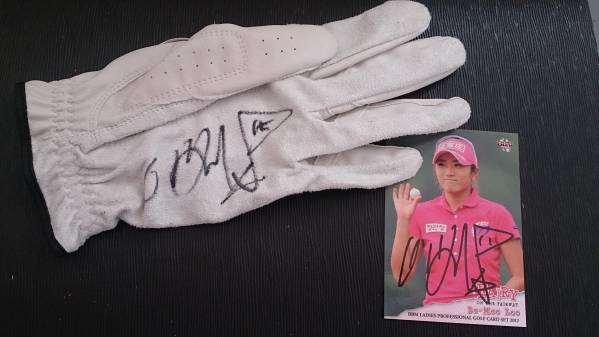 Yahoo!オークション 直筆サイン入り プロゴルフ イ JLPGA イ・ボミ イ 