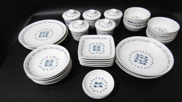 ノリタケ 朝あけ チューリップ絵 皿 茶碗蒸し大量34枚セット 26 ノリタケ 売買されたオークション情報 Yahooの商品情報をアーカイブ公開 オークファン Aucfan Com