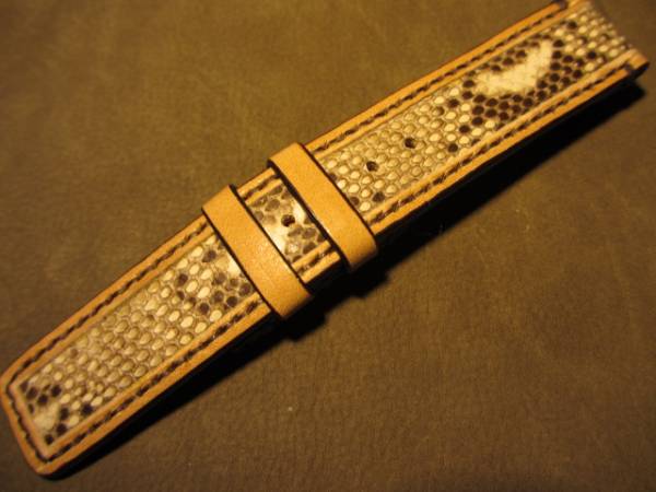 １円～ 栃木レザー ヌメ革×パイソン革 20mmベルト NATO風