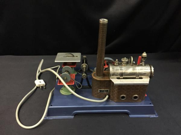 西ドイツ製 Wilesco ヴィレスコ 蒸気 スチームエンジンキット D6 Wilesco 西ドイツ製 ヴィレスコ Steam D6 スチームエンジンキット 蒸気