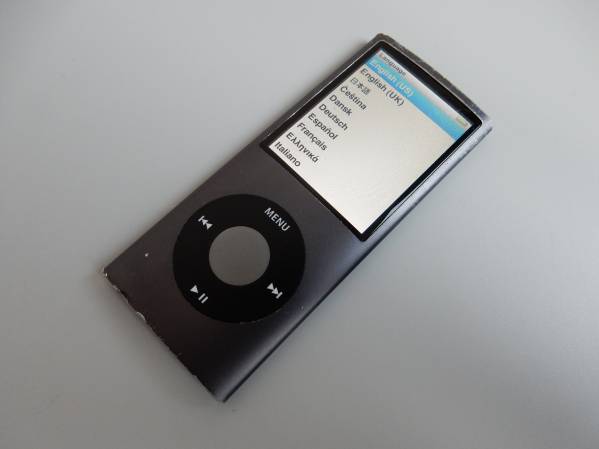 iPod nano A1285 (第 4 世代) 8GB ブラック