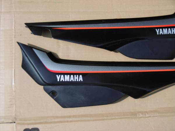 セロー250/XT250X/トリッカー サイドカバー左右セット