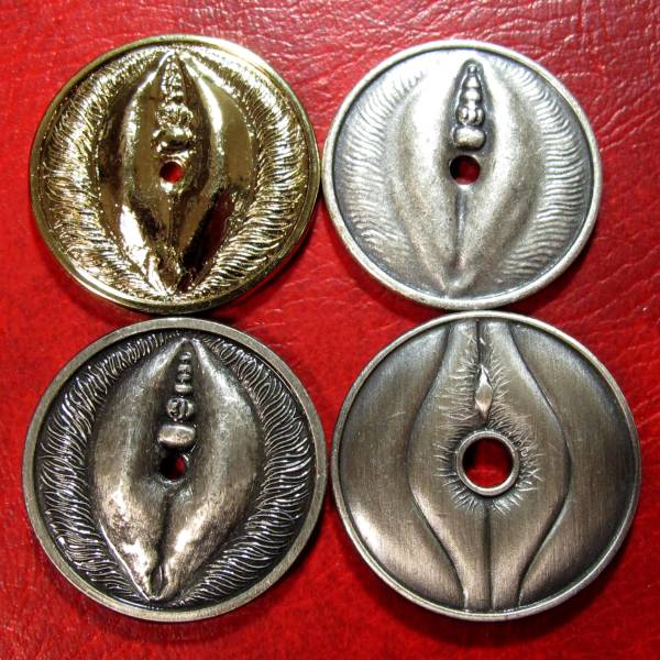 招福銭 春宮 長建寺 厳島 紀州白浜 金銀2色 女陰銭４枚 即決