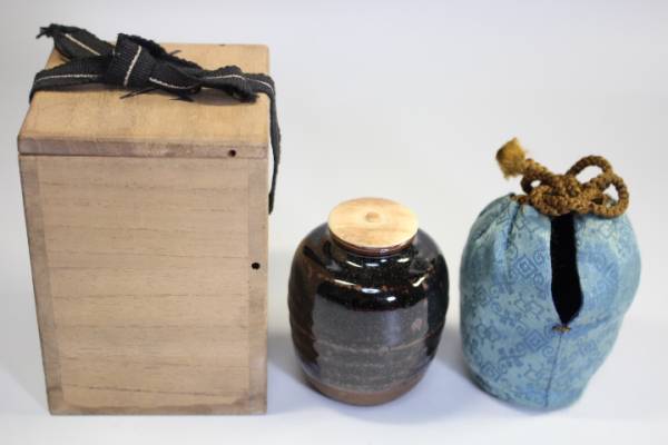 n-2065　茶入　仕覆付　共箱　茶道具