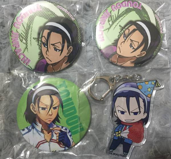 弱虫ペダル 東堂 AJ 卒業缶バッジ 特典缶バッジ アクキー