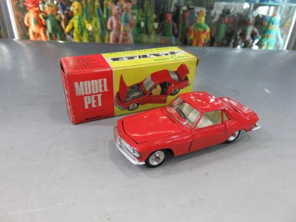 NO32 モデルペット ニッサン シルビア ミニカー 日産 旧車 モデル
