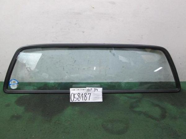 トヨタ ハイラックス YN86 純正 中古 後ガラス 即決 FA-01
