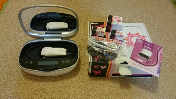 ☆美品☆ケノン 脱毛器Ver.4.1 ホワイト 未使用カートリッジ付 KE-NON