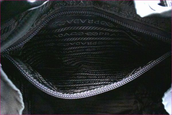 1円～ PRADA プラダ ナイロン リュック カーキ グリーン