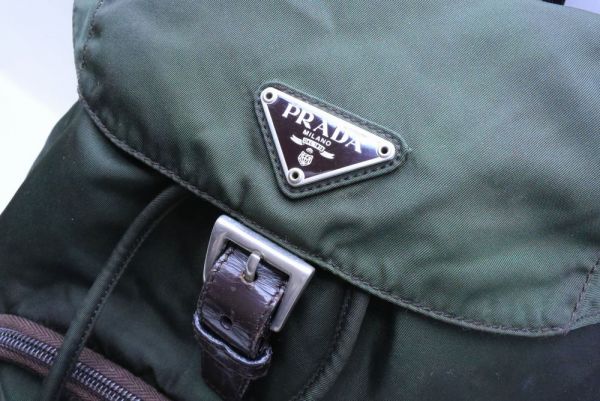 1円～ PRADA プラダ ナイロン リュック カーキ グリーン
