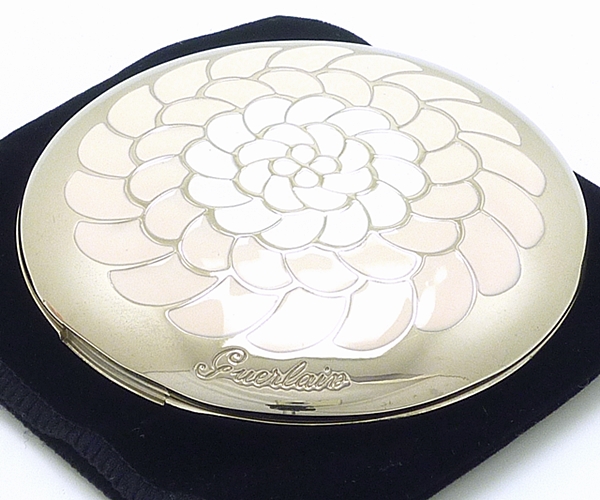 ゲラン A25 ゲラン メテオリット ヴォワイヤージュ パウダー 01 未使用