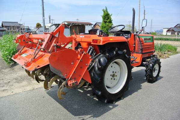 日ノ本トラクター　N209 ヒノモト トラクター N209 4WD パワステ 21馬力 中古 （検クボタ(車体