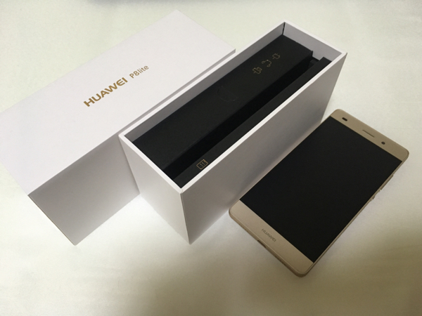 SIMフリー HUAWEI P8 Lite ゴールド 美品