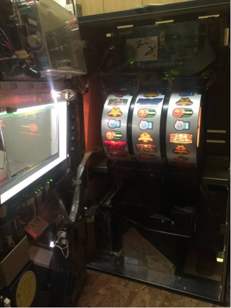 IGT ターミネーター 4号機 パチスロ実機 ▽ 希少ターミネーター 家スロ