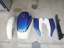 ホンダCBX400F　タンク　サイドカバーフェンダー