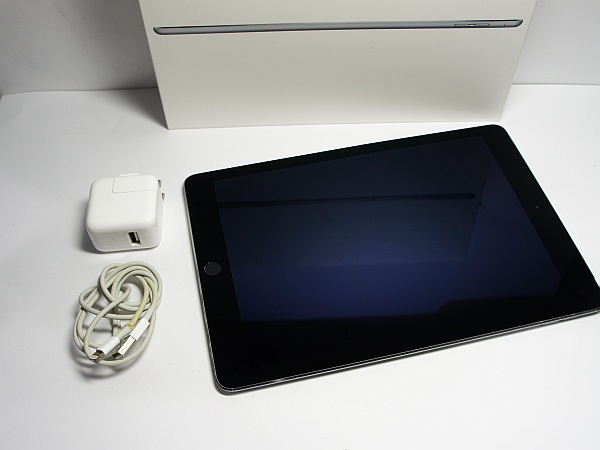 ●美品●au iPad Air 2 Cellular 64GB スペースグレイ●