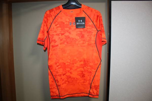 未使用アンダーアーマーコンプレッションTシャツXXLオレンジ