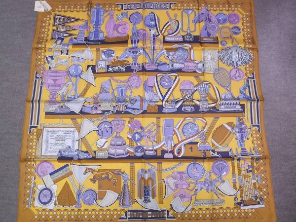 新品　HERMESエルメス　大判スカーフ　Les Trophees　トロフィー